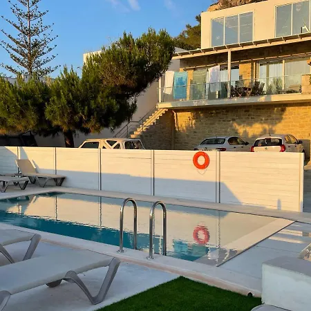 Selini Luxury